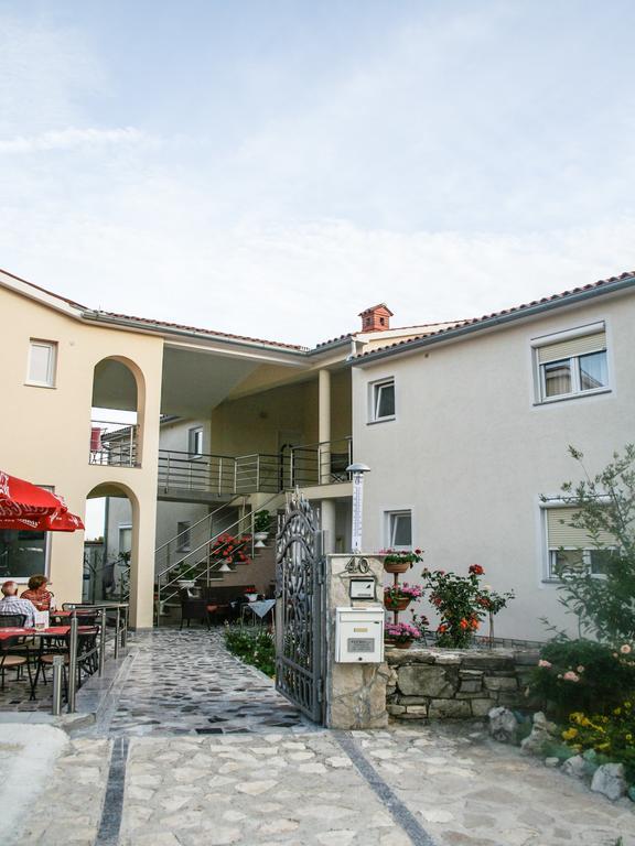 Guest House Croatia Fažana Exterior foto